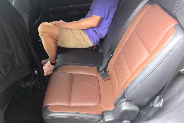 Used Ford Explorer 2013 3.5L Deluxe Model Left Rear Seat