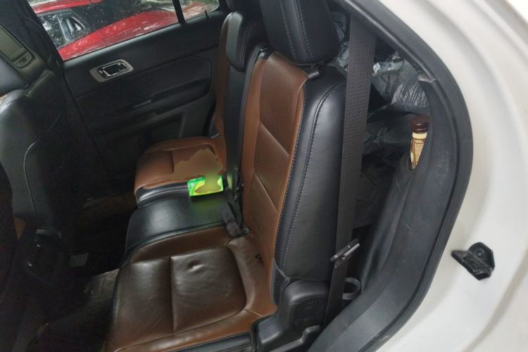 Used Ford Explorer 2013 3.5L Deluxe Model Left Rear Seat