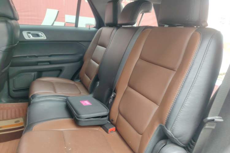 Used Ford Explorer 2013 3.5L Deluxe Model Left Rear Seat