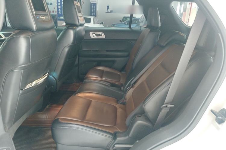 Used Ford Explorer 2013 3.5L Deluxe Model Left Rear Seat