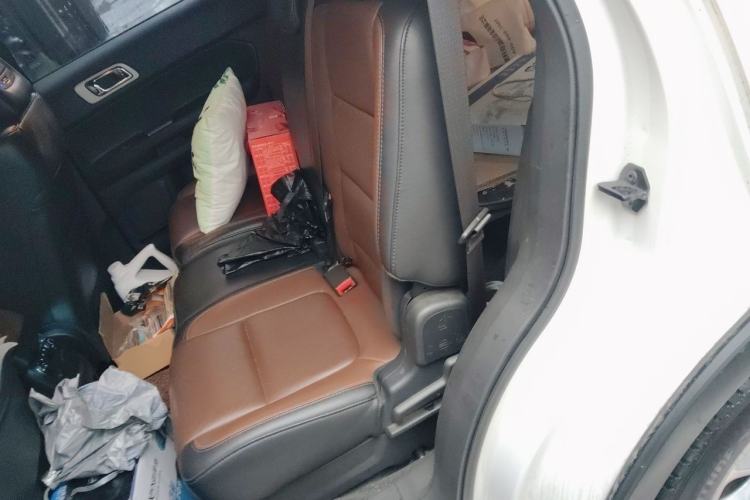 Used Ford Explorer 2013 3.5L Deluxe Model Left Rear Seat
