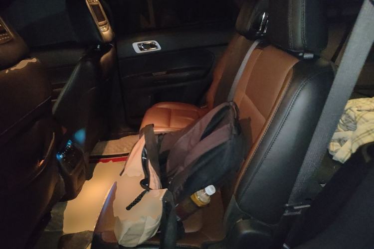Used Ford Explorer 2013 3.5L Deluxe Model Left Rear Seat