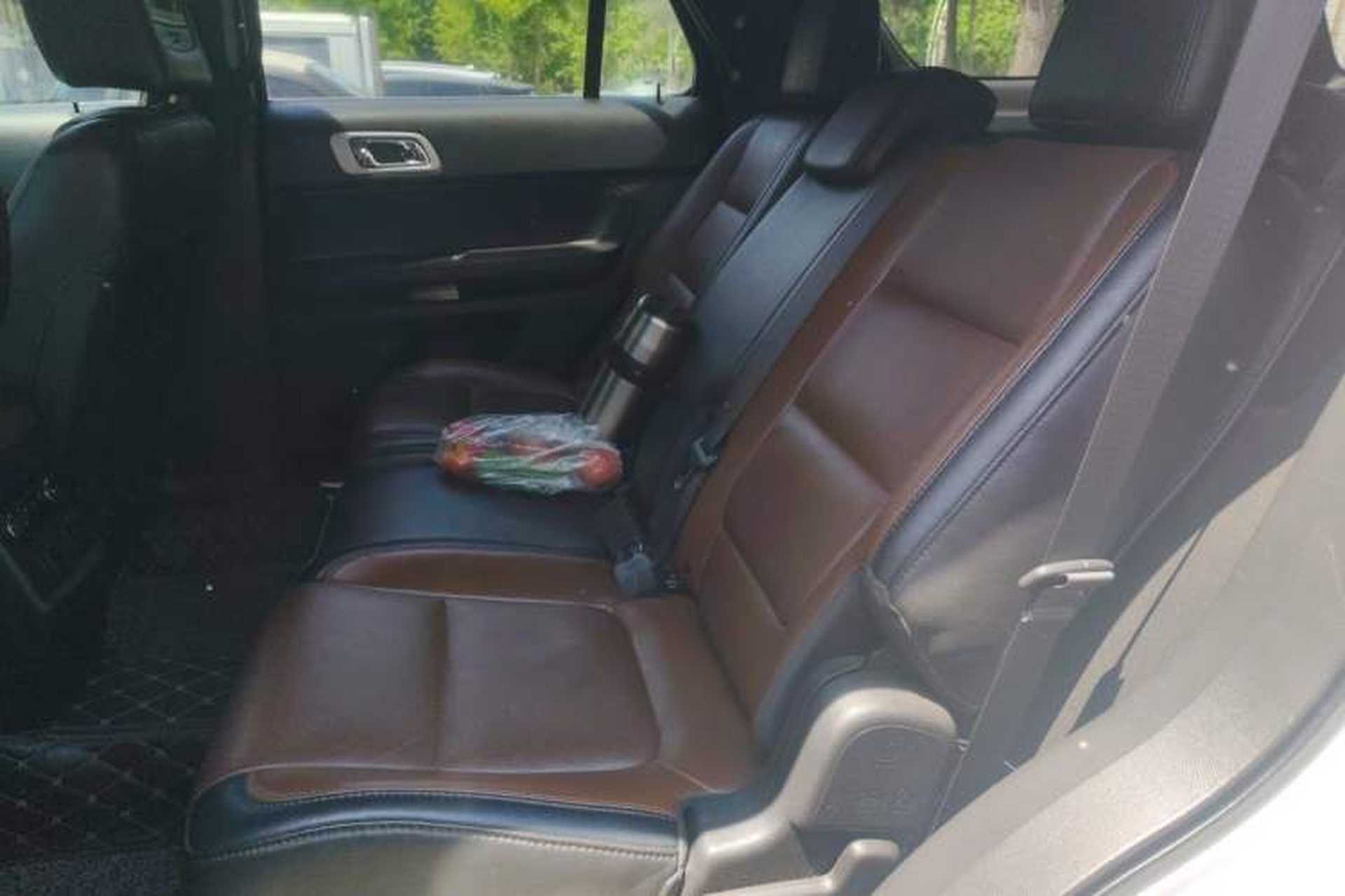 Used Ford Explorer 2013 3.5L Deluxe Model Left Rear Seat