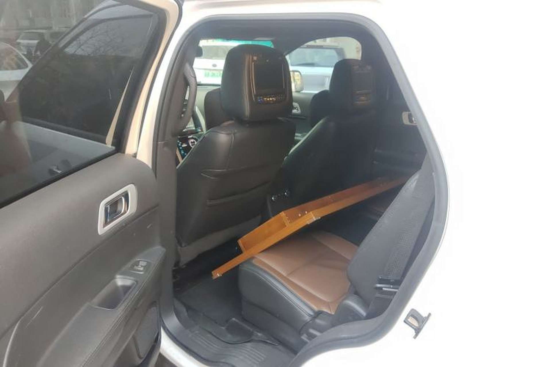 Used Ford Explorer 2013 3.5L Deluxe Model Left Rear Seat