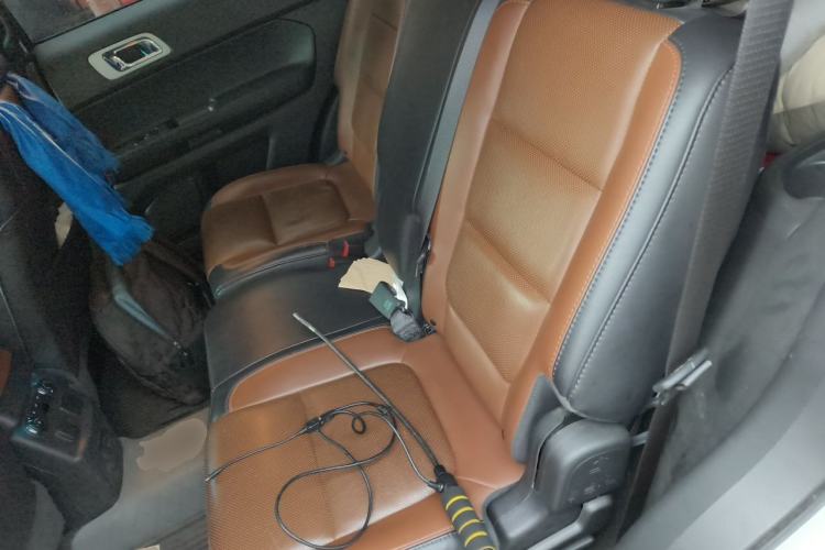 Used Ford Explorer 2013 3.5L Deluxe Model Left Rear Seat