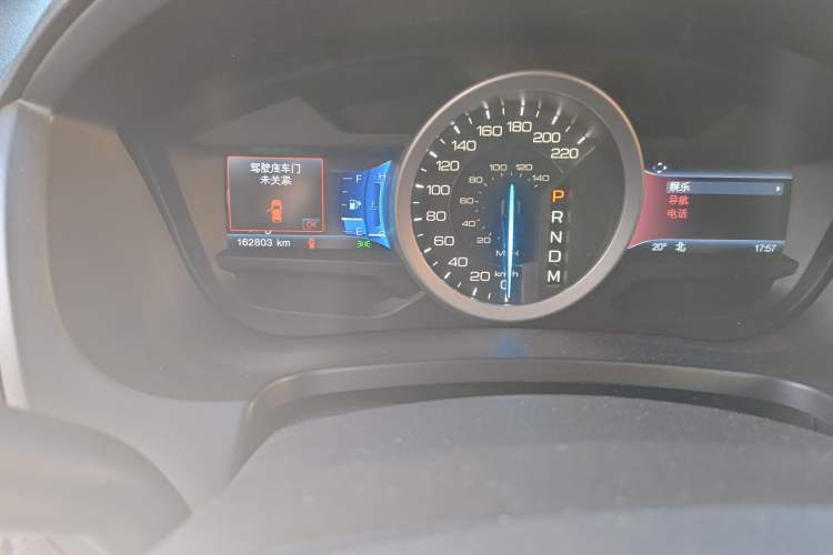 Used Ford Explorer 2013 3.5L Deluxe Model Odometer Close Up
