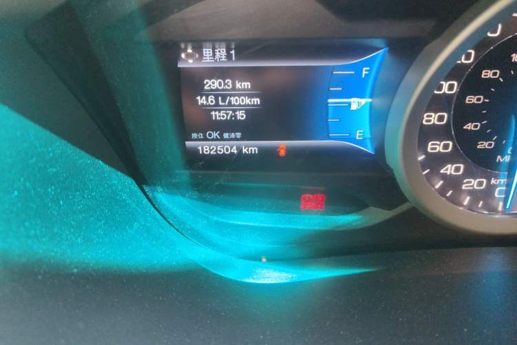 Used Ford Explorer 2013 3.5L Deluxe Model Odometer Close Up