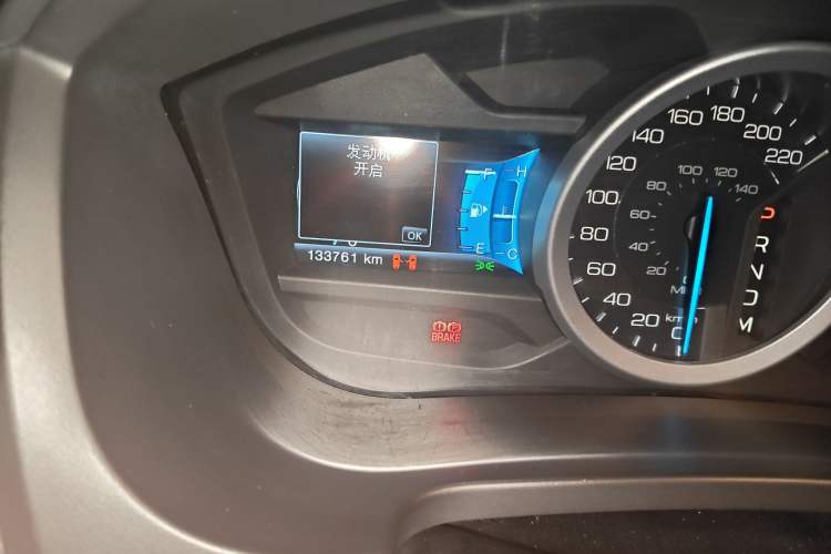 Used Ford Explorer 2013 3.5L Deluxe Model Odometer Close Up