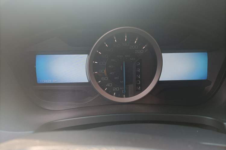 Used Ford Explorer 2013 3.5L Prestige Model Odometer Close Up