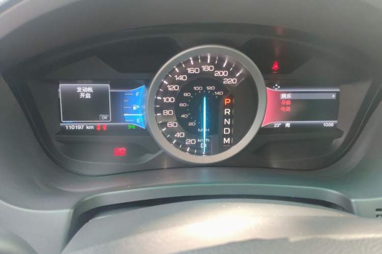 Used Ford Explorer 2013 3.5L Deluxe Model Odometer Close Up