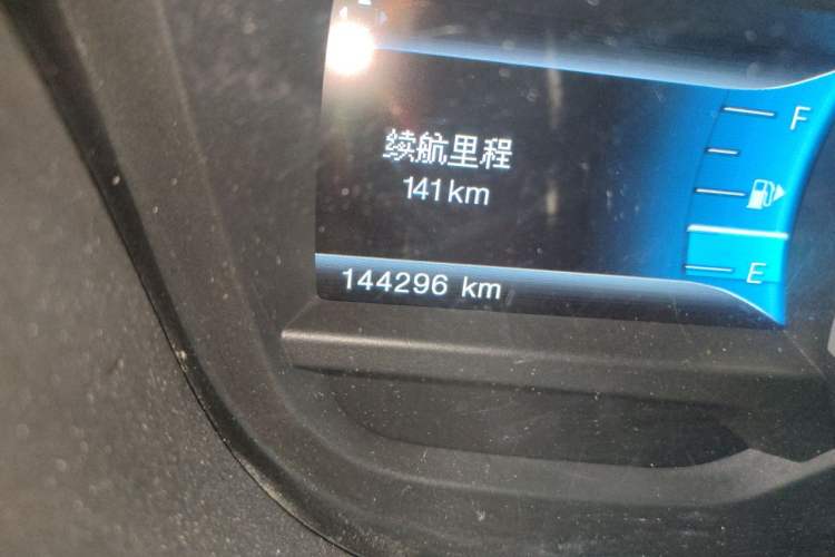 Used Ford Explorer 2013 3.5L Deluxe Model Odometer Close Up