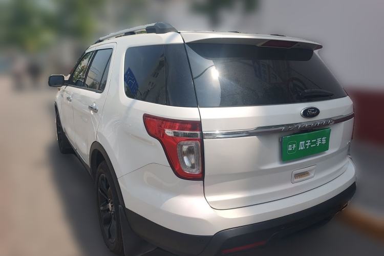 Used Ford Explorer 2013 3.5L Deluxe Model Rear Left 45 Deg