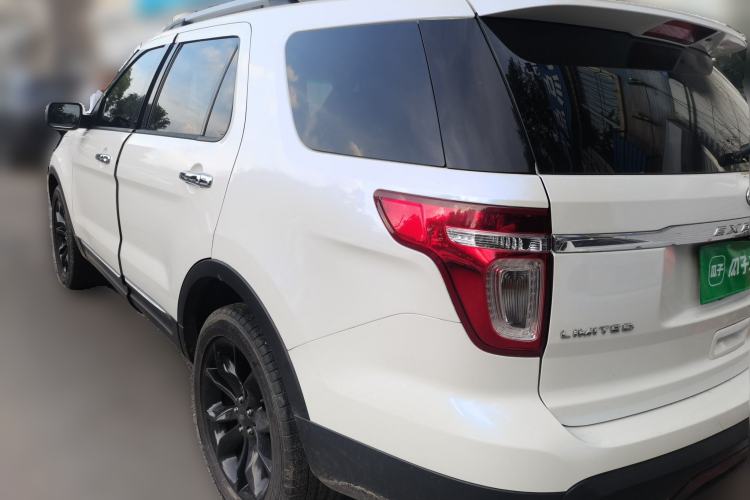 Used Ford Explorer 2013 3.5L Deluxe Model Rear Left 45 Deg