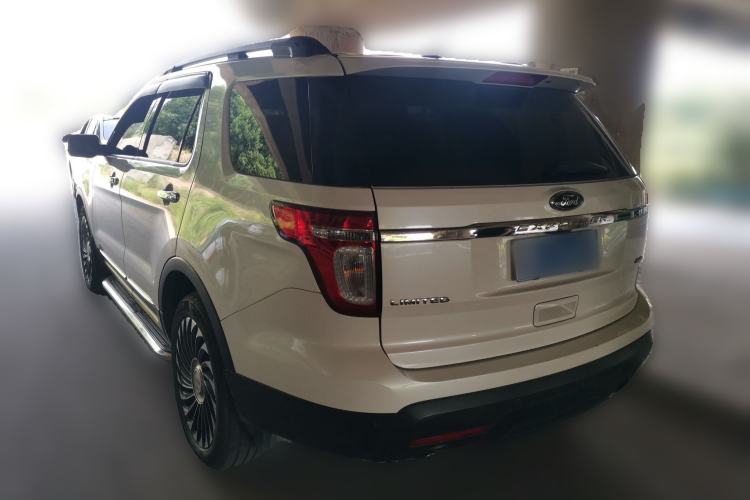 Used Ford Explorer 2013 3.5L Deluxe Model Rear Left 45 Deg