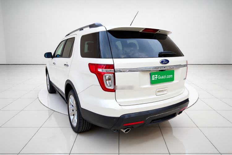Used Ford Explorer 2013 3.5L Deluxe Model Rear Left 45 Deg