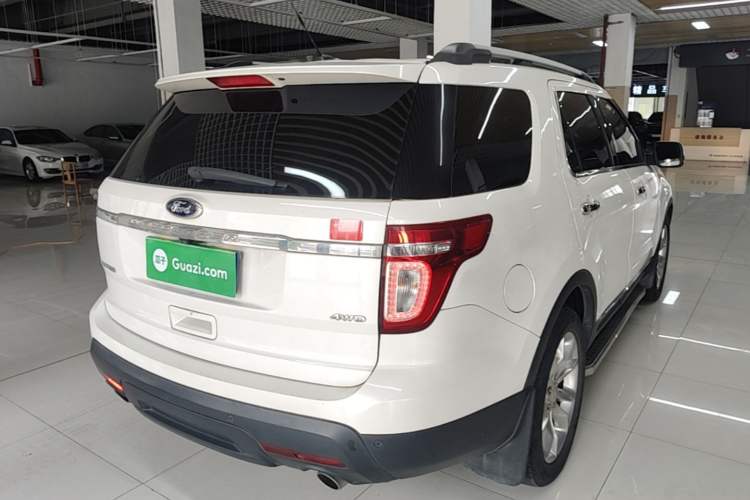 Used Ford Explorer 2013 3.5L Deluxe Model Rear Right 45 Deg