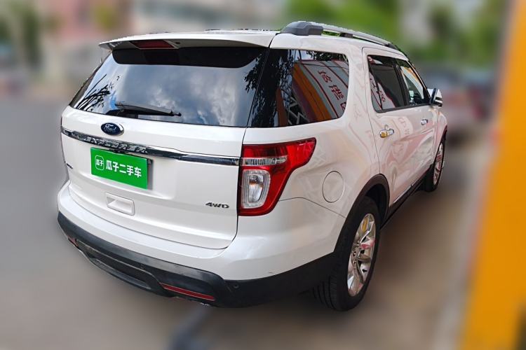 Used Ford Explorer 2013 3.5L Deluxe Model Rear Right 45 Deg