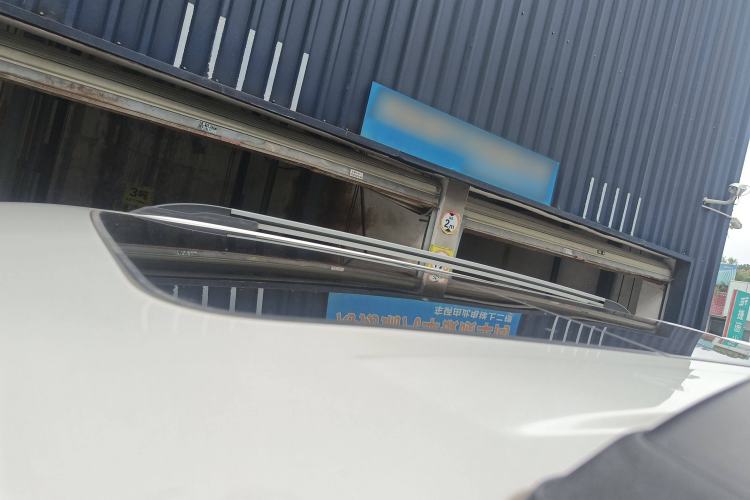 Used Ford Explorer 2013 3.5L Deluxe Model Roof