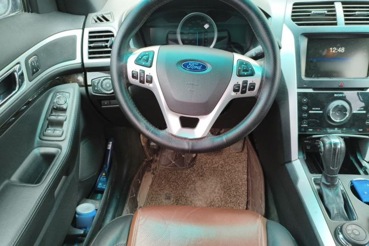 Used Ford Explorer 2013 3.5L Deluxe Model Steering Wheel
