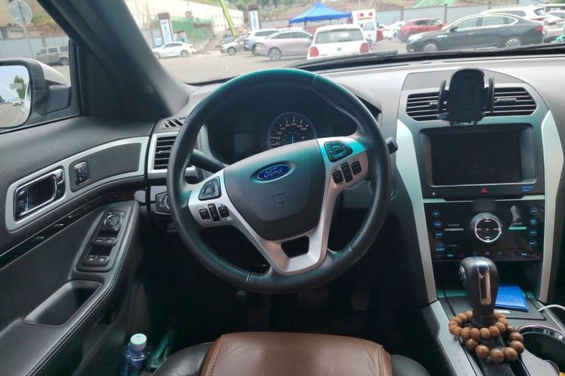 Used Ford Explorer 2013 3.5L Deluxe Model Steering Wheel