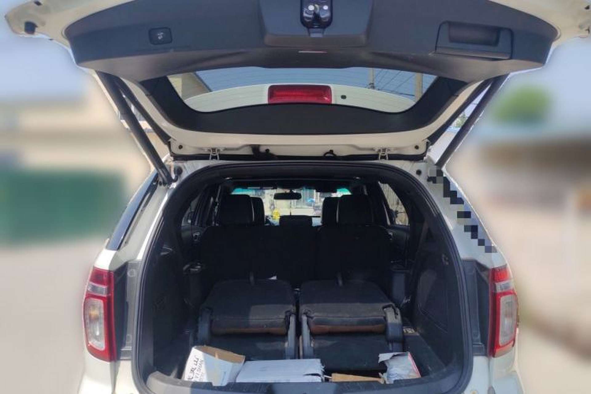 Used Ford Explorer 2013 3.5L Deluxe Model Trunk