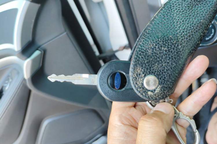 Used Ford Explorer 2013 3.5L Prestige Model Vehicle Key