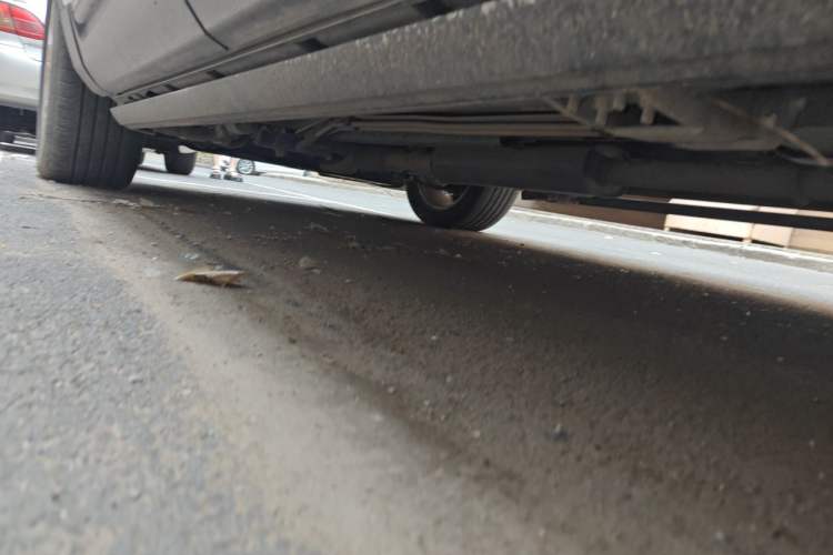 Used Ford Explorer  Chassis Rear Left