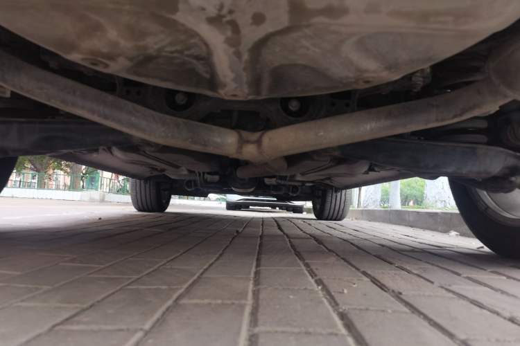 Used Ford Explorer  Chassis Rear