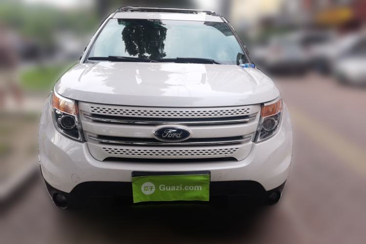 Used Ford Explorer  Front