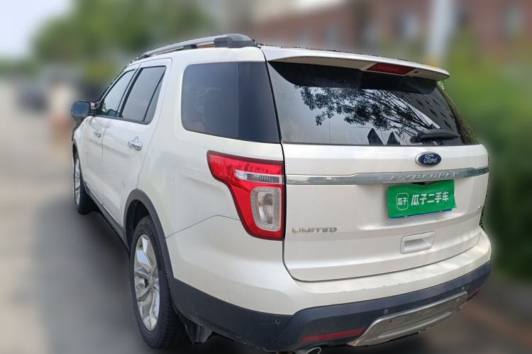 Used Ford Explorer  Rear Left 45 Deg