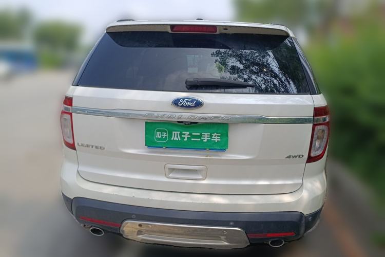 Used Ford Explorer  Rear