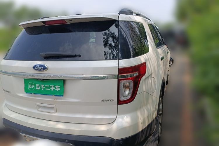 Used Ford Explorer  Rear Right 45 Deg