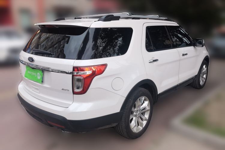 Used Ford Explorer  Rear Right 45 Deg
