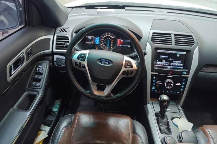 Used Ford Explorer  Steering Wheel