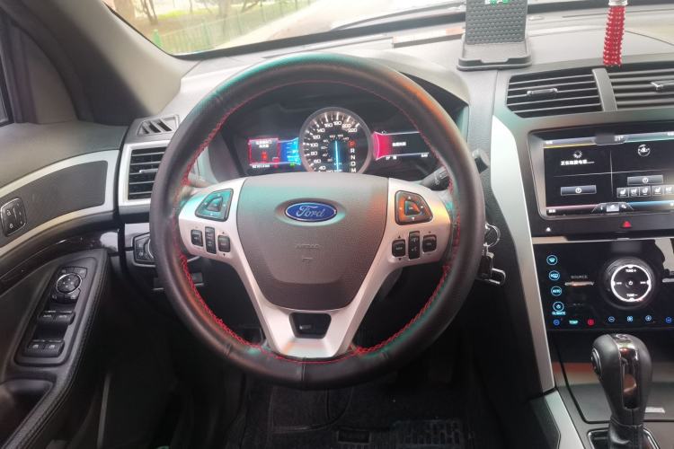 Used Ford Explorer  Steering Wheel