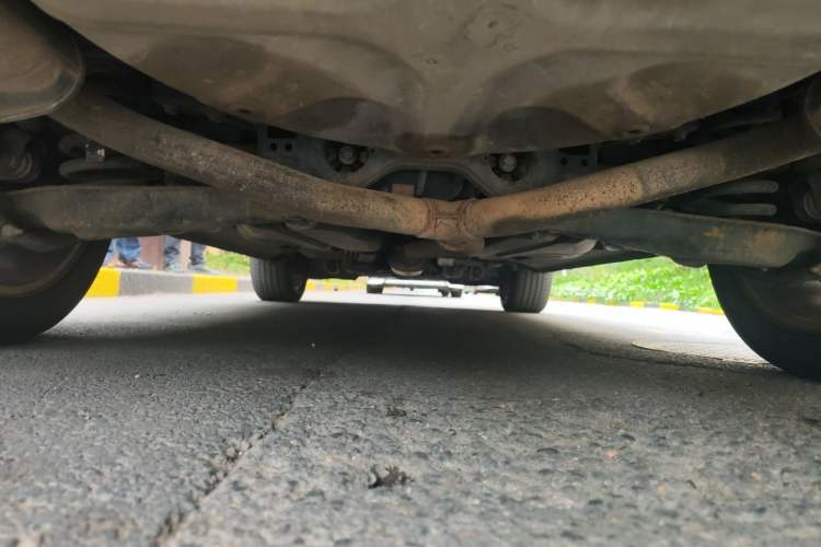 Used Ford Explorer  Chassis Rear