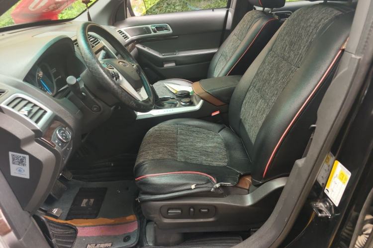 Used Ford Explorer  Left Front Seat