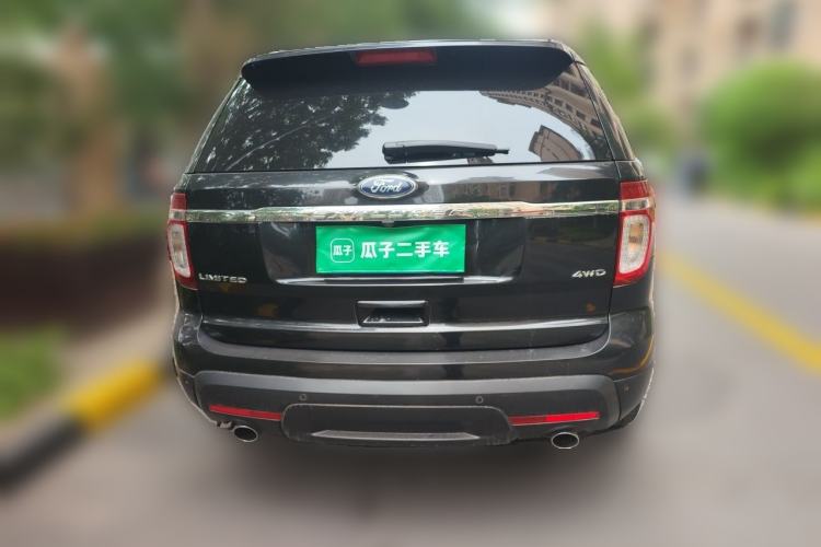 Used Ford Explorer  Rear