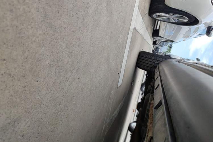 Used Ford Explorer 2015 2.0T Automatic U.S.-Specified Version Front-Wheel Drive Right Side Sill