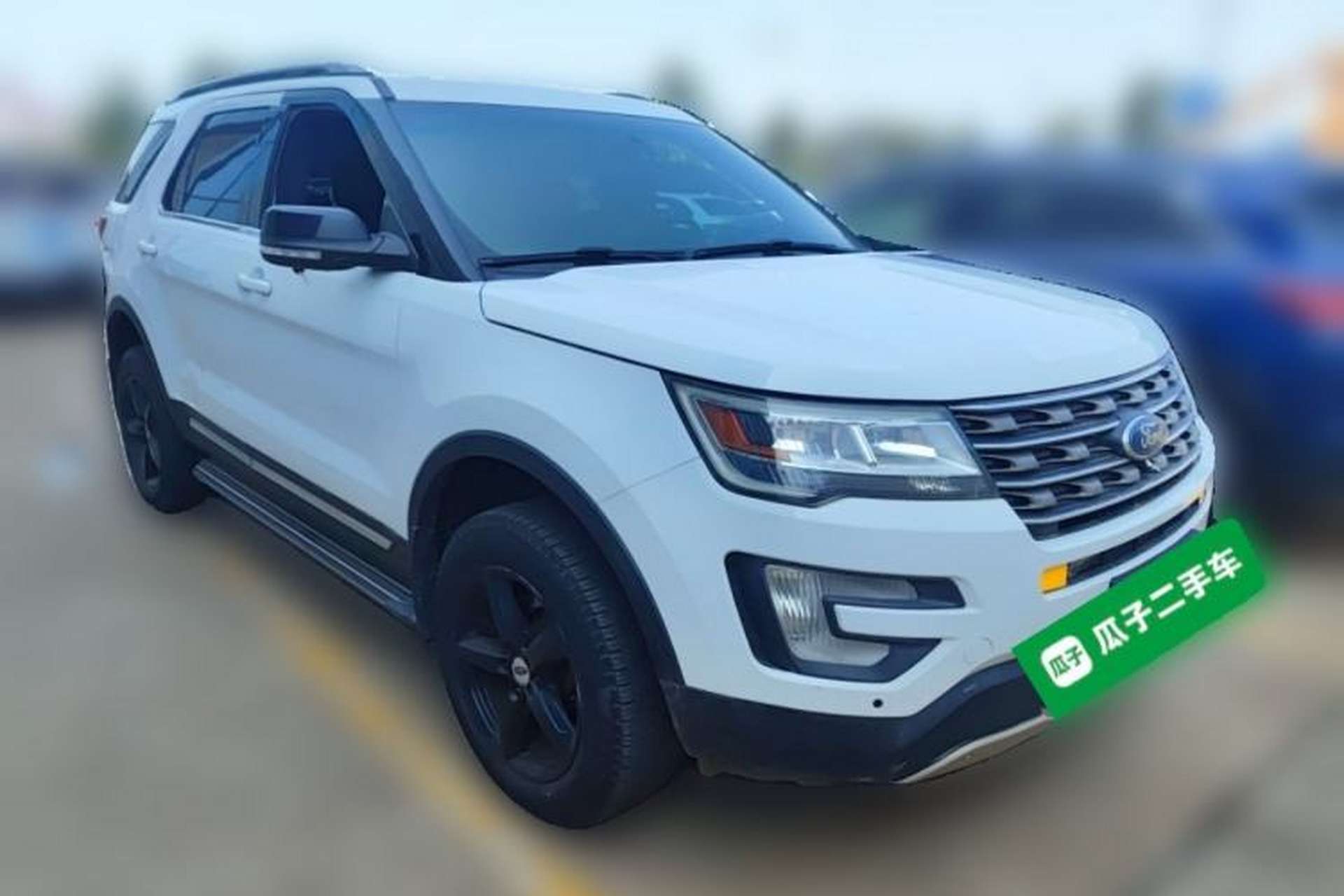Used Ford Explorer  Front Right 45 Deg