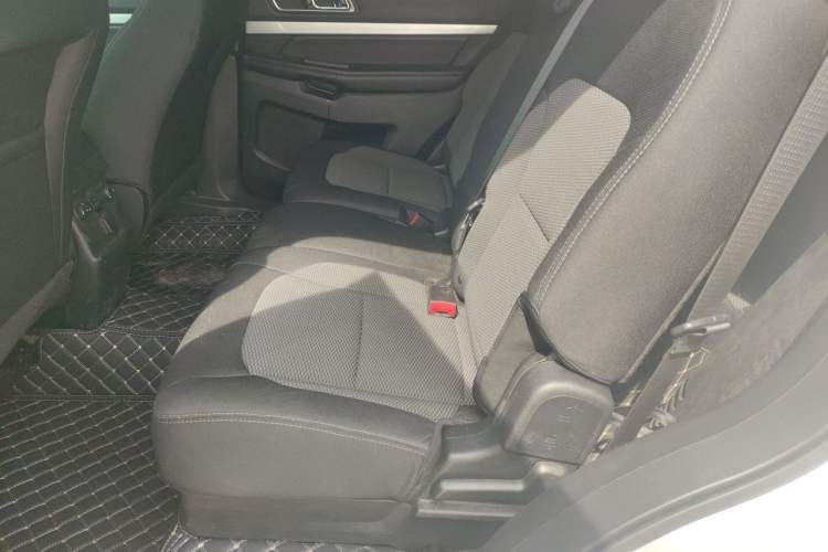 Used Ford Explorer  Left Rear Seat