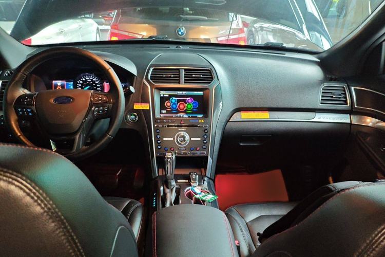 Used Ford Explorer 2016 3.5T Sport Edition Audio And AC Panel