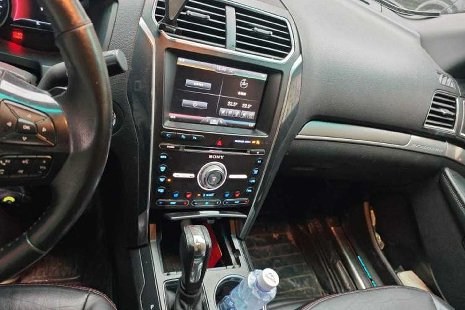Used Ford Explorer 2016 3.5T Sport Edition Audio And AC Panel