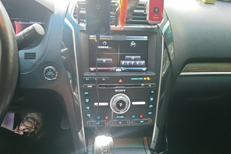 Used Ford Explorer 2016 2.3T Elite Edition Audio And AC Panel