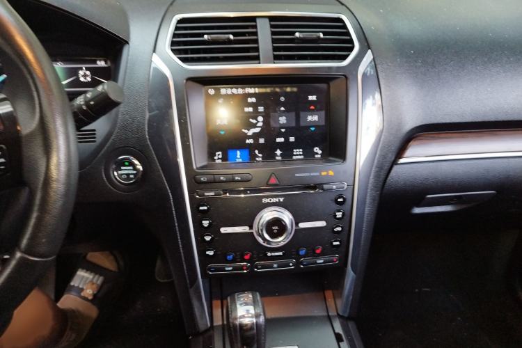 Used Ford Explorer 2016 2.3T Elite Edition Audio And AC Panel