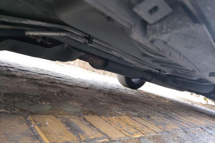 Used Ford Explorer 2016 3.5T Platinum Edition Chassis Front Left