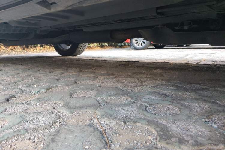 Used Ford Explorer 2016 3.5T Platinum Edition Chassis Front Right