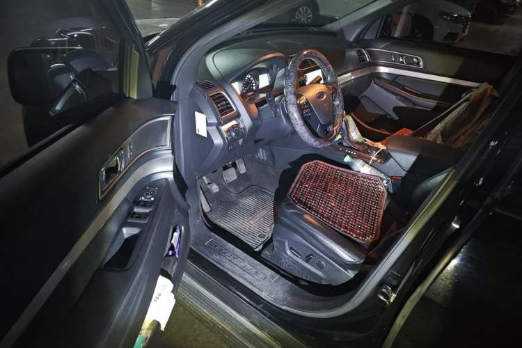 Used Ford Explorer 2016 2.3T Fashion Edition Driver Seat