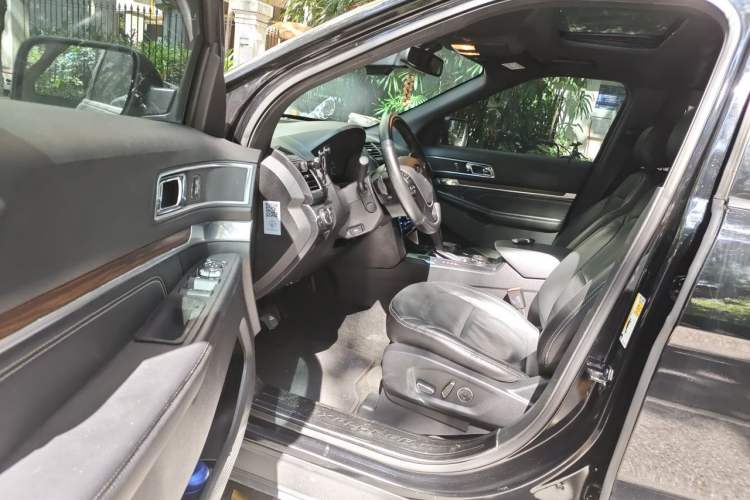 Used Ford Explorer 2016 2.3T Elite Edition Driver Seat