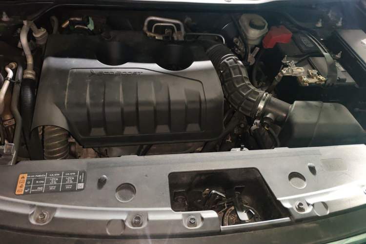 Used Ford Explorer 2016 2.3T Elite Edition Engine Bay
